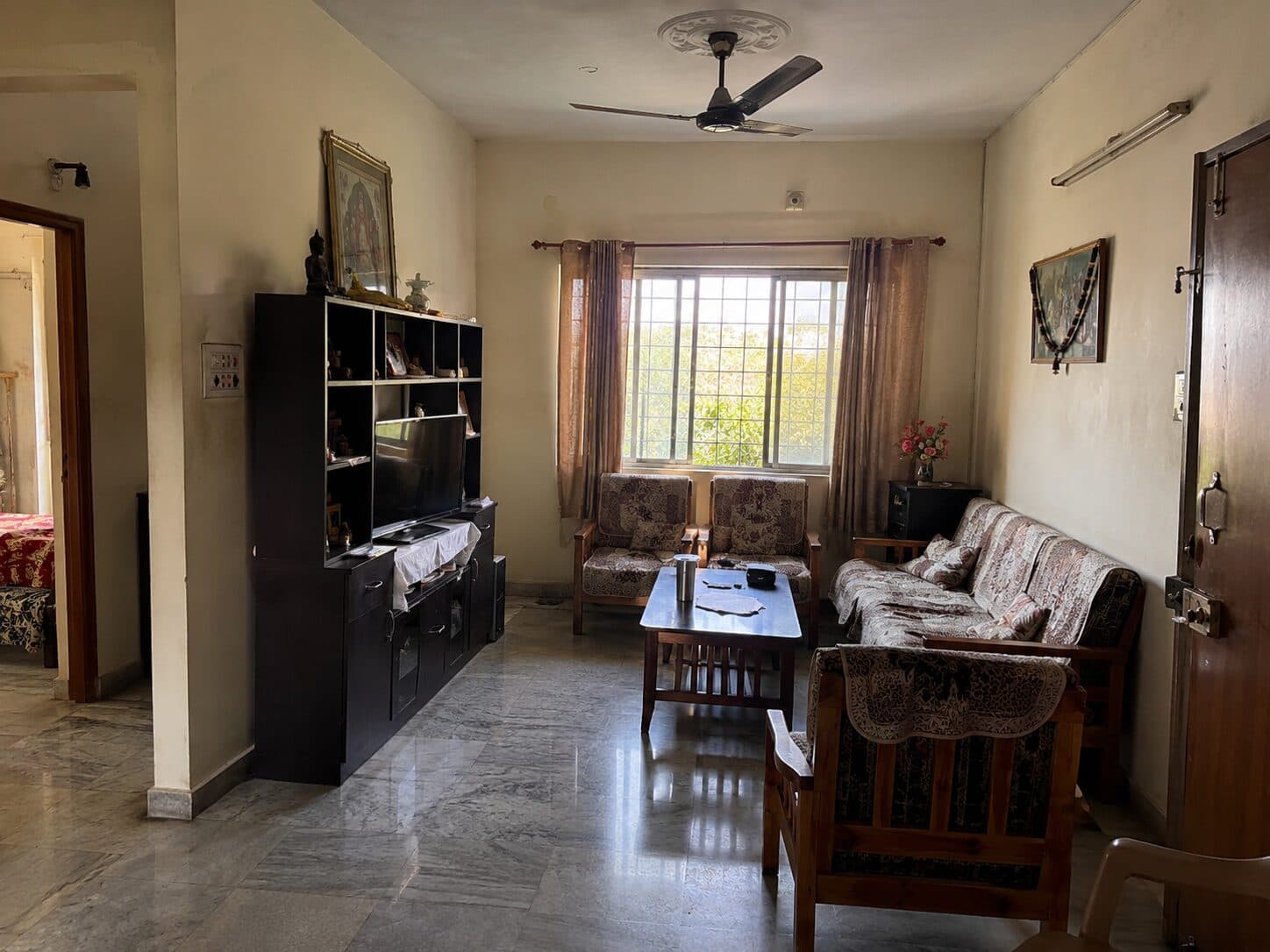 The original living room before renovation